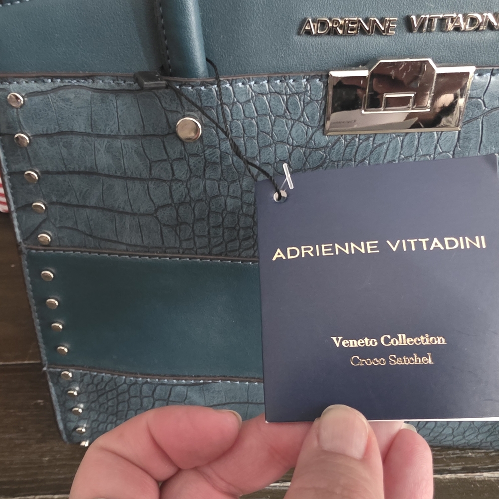 Adrienne Vittadini tote with a Faux Leather crocodile-embossed finish - Picture 5 of 15